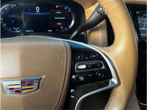 2018 Cadillac Escalade Platinum