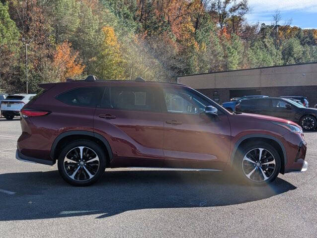 2021 Toyota Highlander XSE