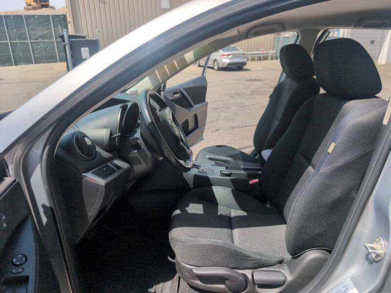 2012 Mazda MAZDA3 i Touring