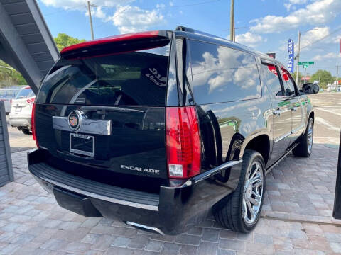 2014 Cadillac Escalade ESV Platinum