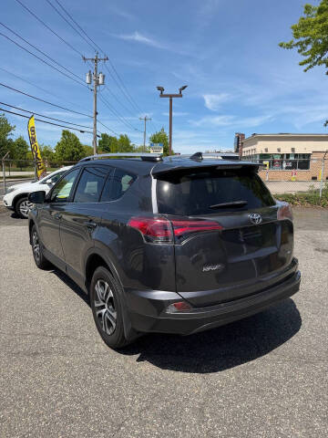 2016 Toyota RAV4 LE