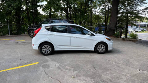 2017 Hyundai Accent SE