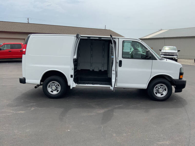 2020 Chevrolet Express 2500