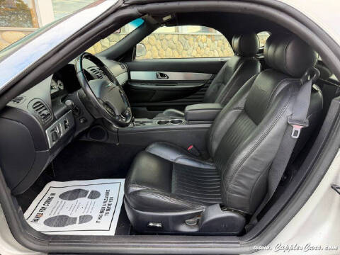 2004 Ford Thunderbird Deluxe