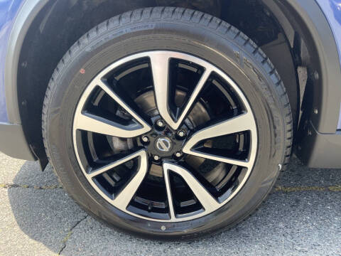 2017 Nissan Rogue SL