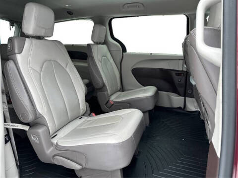 2018 Chrysler Pacifica Touring L Plus