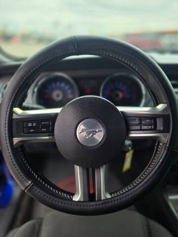 2013 Ford Mustang V6