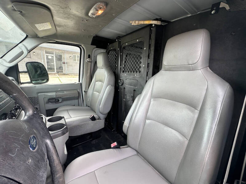 2014 Ford E-Series E-150