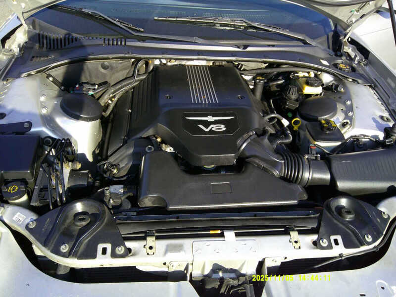 2004 Ford Thunderbird Deluxe