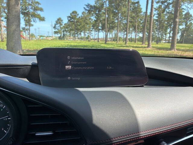 2022 Mazda Mazda3 Hatchback Carbon Edition