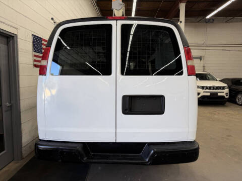 2011 Chevrolet Express 2500
