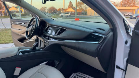 2019 Buick Enclave Essence