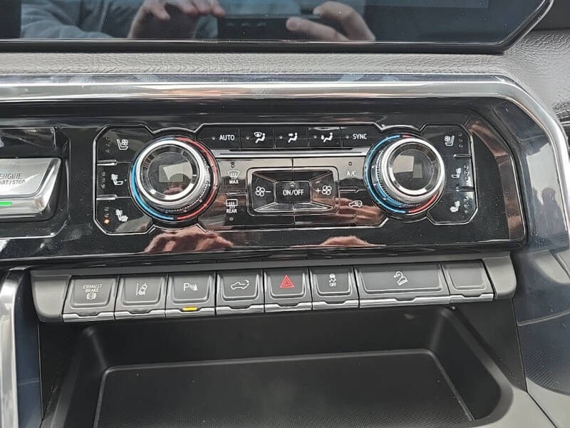 2024 GMC Sierra 3500HD