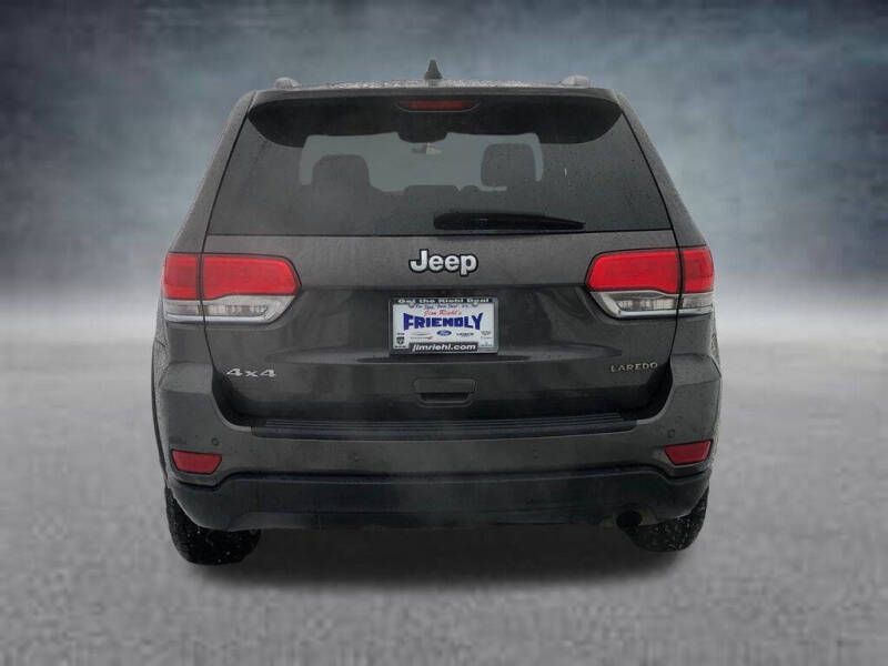 2019 Jeep Grand Cherokee Laredo E