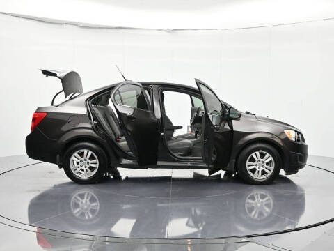 2014 Chevrolet Sonic LT Auto