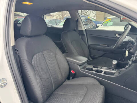 2020 Kia Optima LX