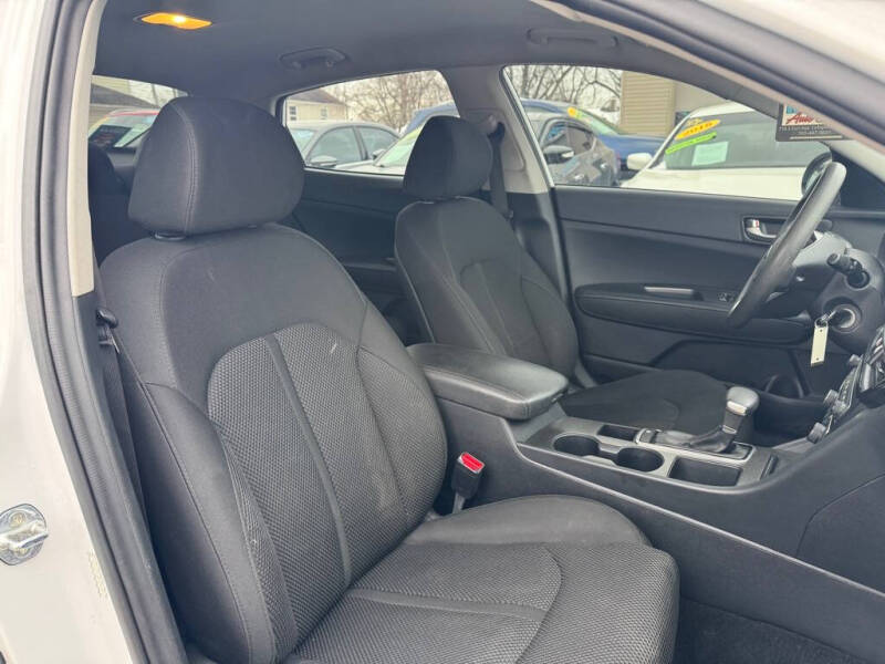 2020 Kia Optima LX