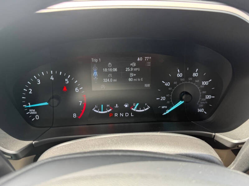 2020 Ford Escape SE