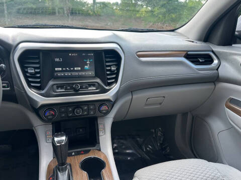 2018 GMC Acadia SLE-2