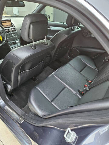 2011 Mercedes-Benz C-Class C 300 Luxury