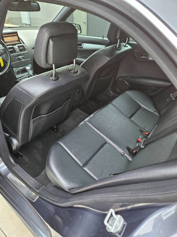 2011 Mercedes-Benz C-Class C 300 Luxury