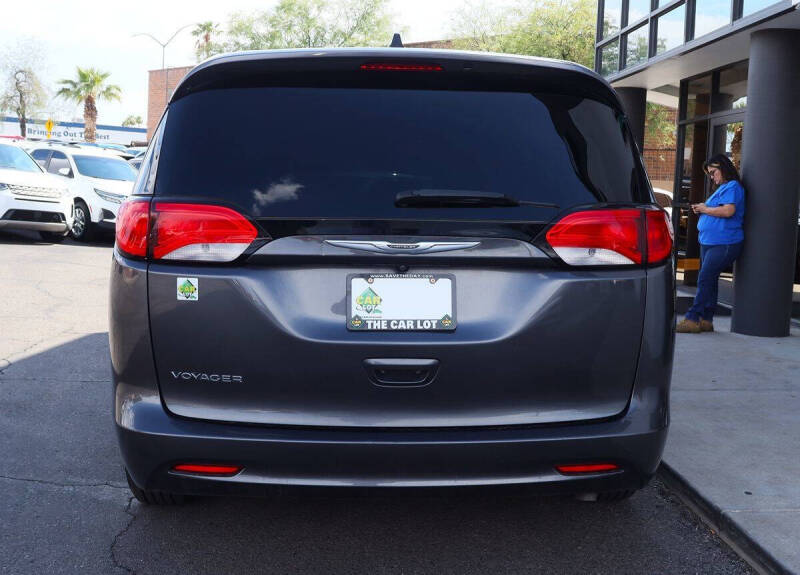 2021 Chrysler Voyager LXi