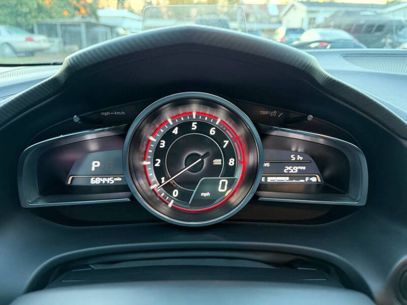 2016 Mazda MAZDA3 s Grand Touring