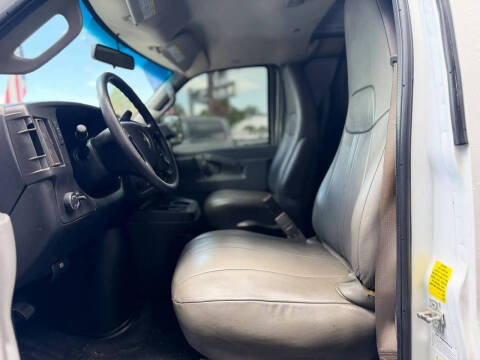 2020 Chevrolet Express 2500