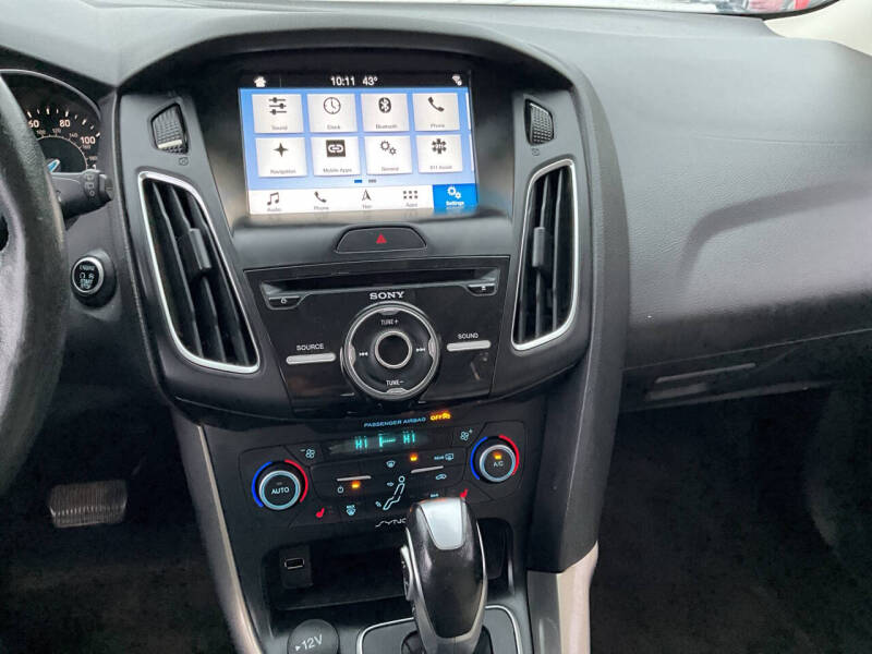 2018 Ford Focus Titanium