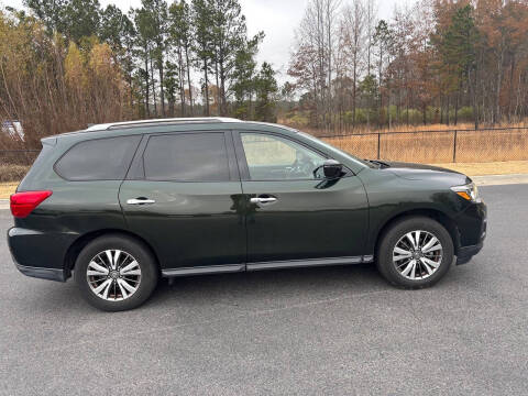 2019 Nissan Pathfinder SV