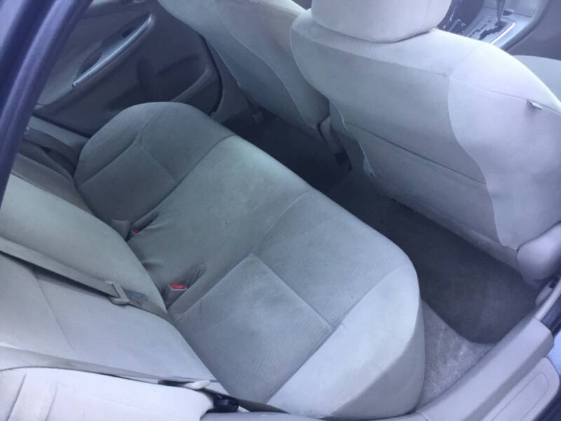 2011 Toyota Corolla Base - Photo 16