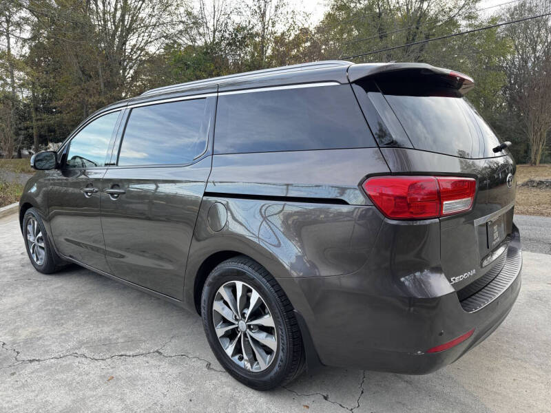 2016 Kia Sedona SX