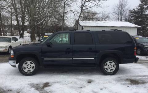 2006 Chevrolet Suburban for sale at 6th Street Auto Sales in Marshalltown IA