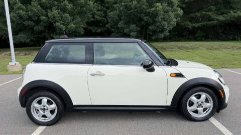 2011 MINI Cooper