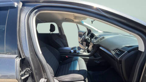 2015 Ford Edge SE