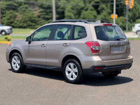 2016 Subaru Forester 2.5i