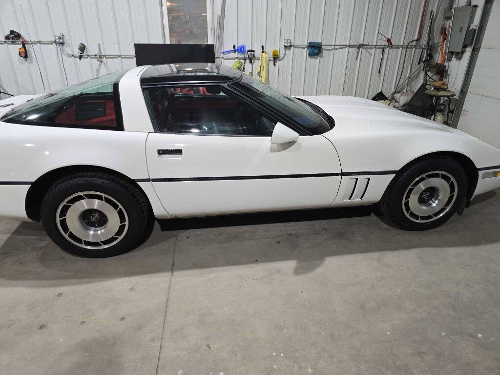 1985 Chevrolet Corvette 2