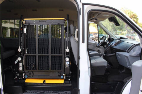 2017 Ford Transit 350 XLT