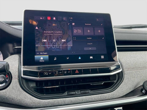 2023 Jeep Compass Latitude Lux