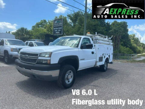 2005 Chevrolet Silverado 2500HD for sale at A EXPRESS AUTO SALES INC in Tarpon Springs FL