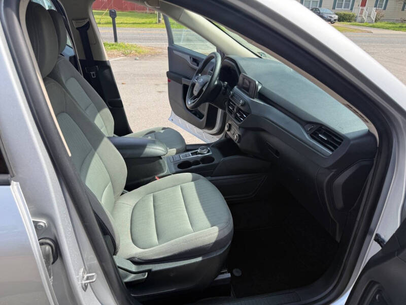 2020 Ford Escape S
