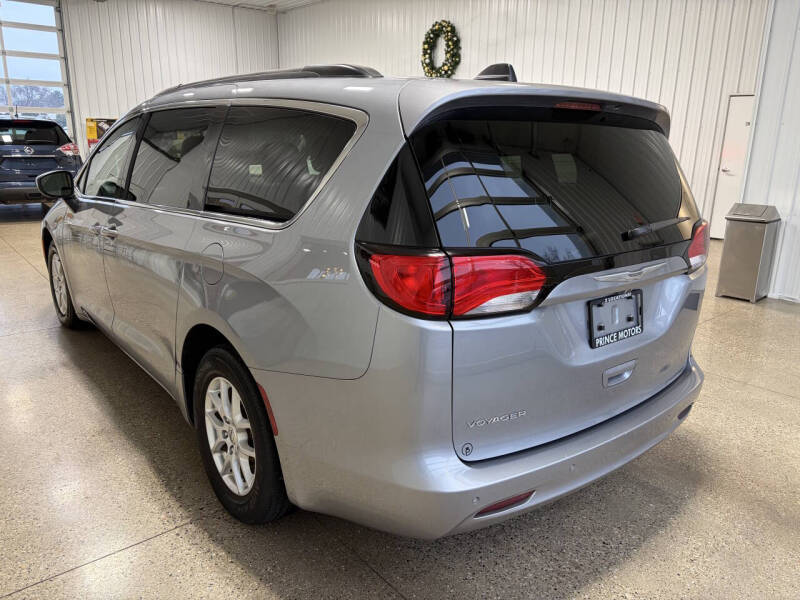 2021 Chrysler Voyager LXi