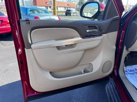 2014 Chevrolet Suburban LT