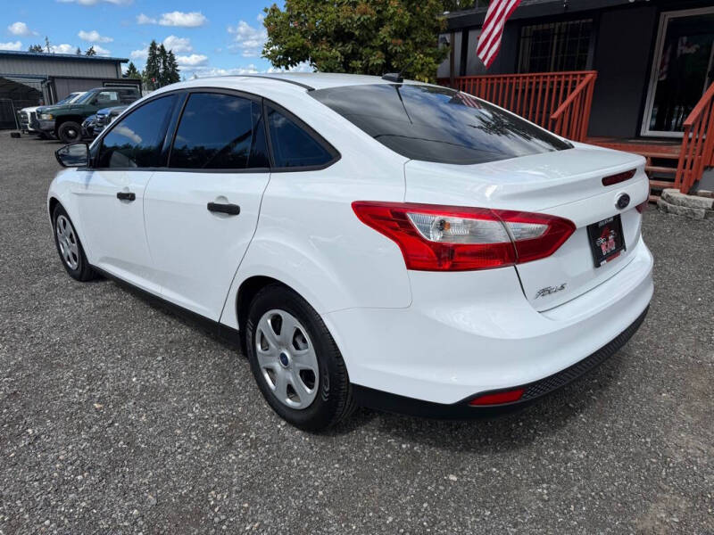 2014 Ford Focus S