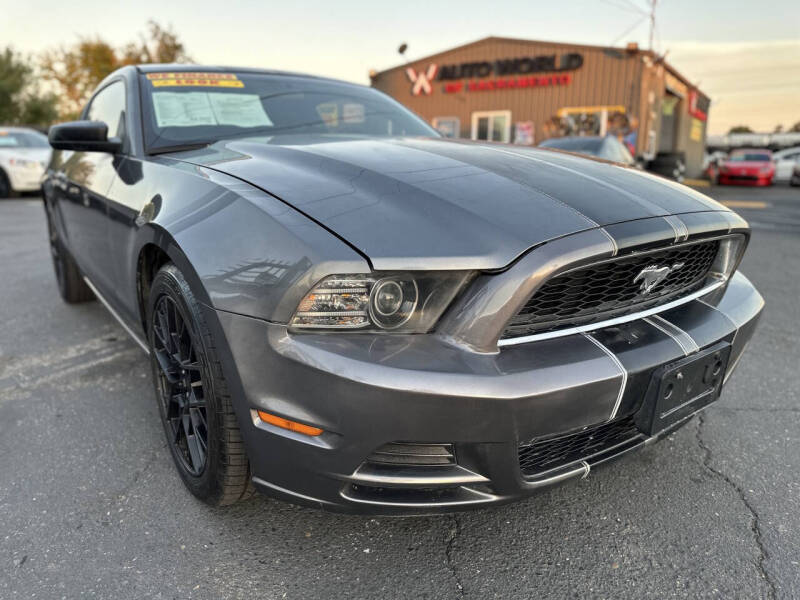 2014 Ford Mustang V6