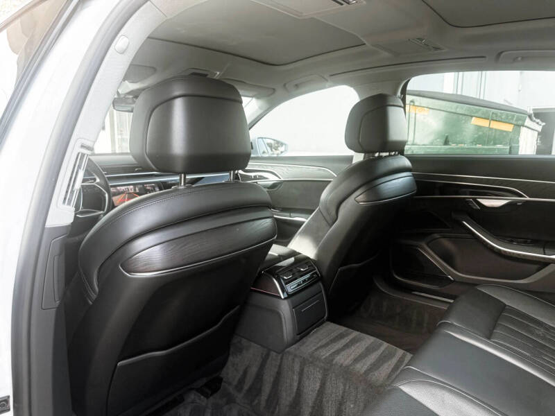 2022 Audi A8 L quattro 55 TFSI