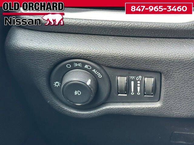 2024 Chrysler Pacifica Touring