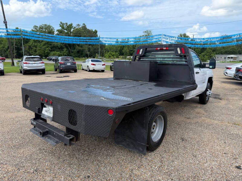 2015 Chevrolet Silverado 3500HD CC