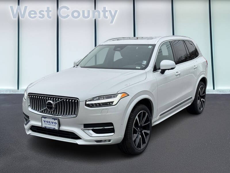 2023 Volvo XC90 B5 Plus Bright Theme