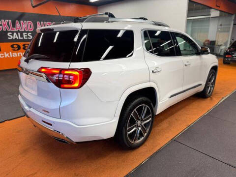 2017 GMC Acadia Denali
